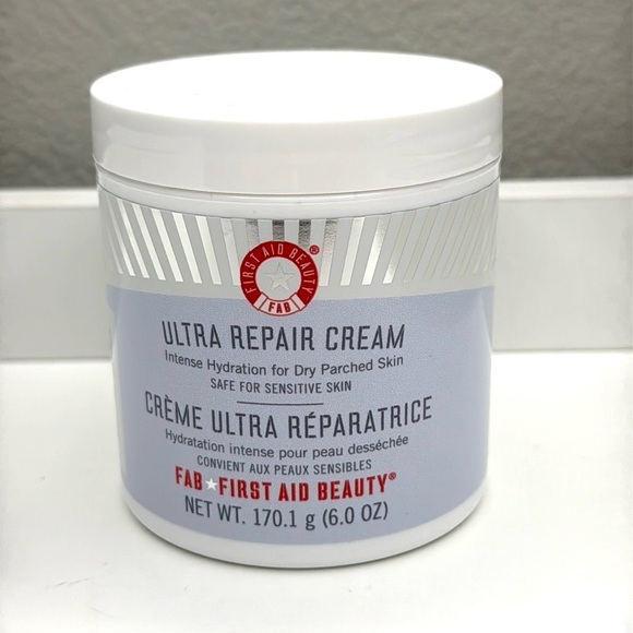 First Aid Beauty Ultra Repair Cream Intense Hydration NEW Full Size (6 oz) - Picture 1 of 4